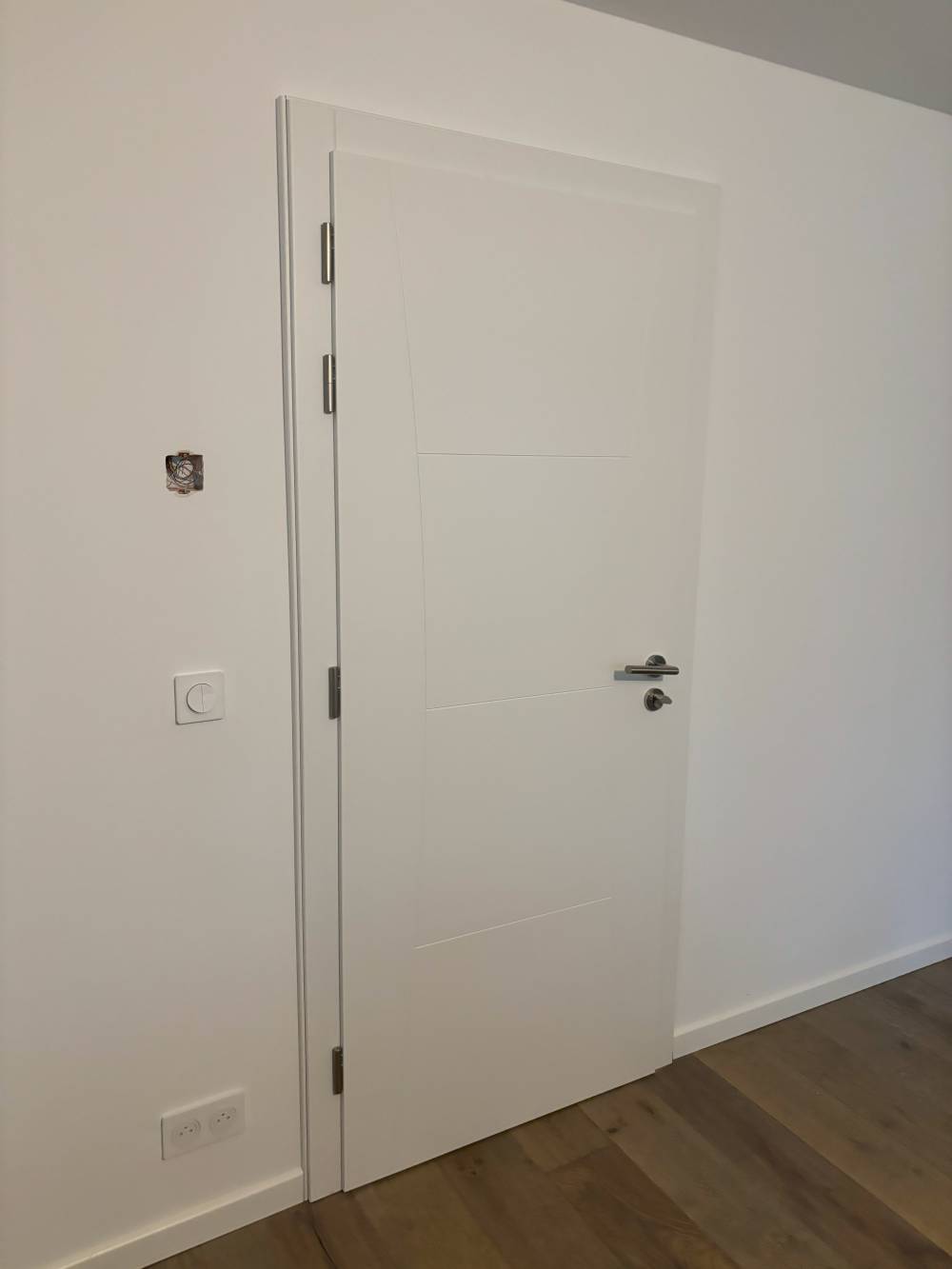 Porte intérieure près de Machilly